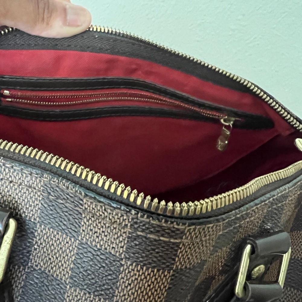 Louis Vuitton large cross body Speedy 30 - Picture 9 of 16